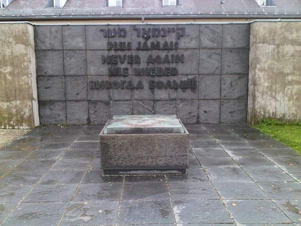 A Daytrip to Dachau