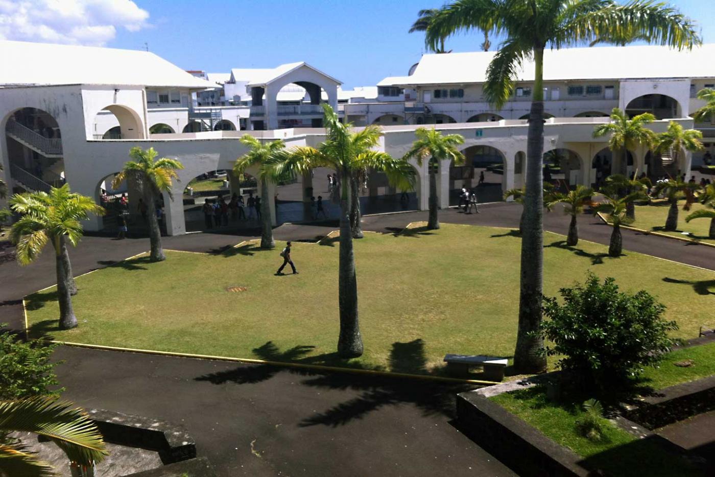 Cora&#039;s campus in La Réunion.